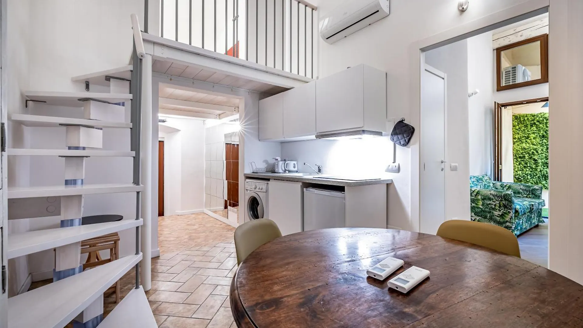 Yd Corte Al Duomo Florence Apartment